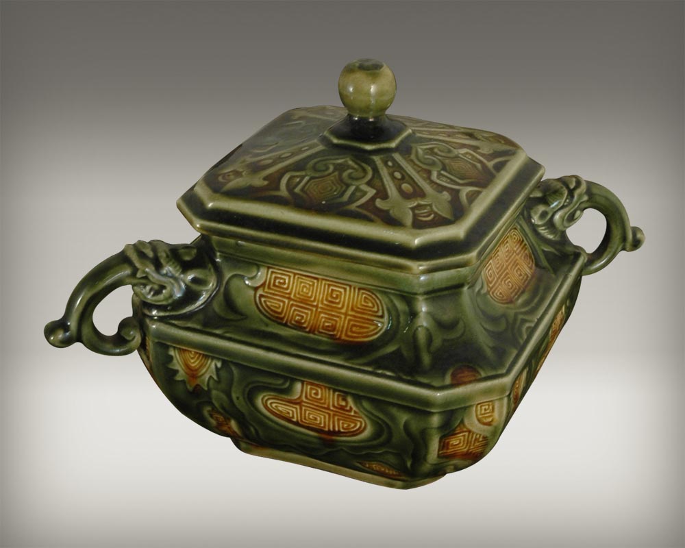 CHOISY LE ROI MANUFACTURE, Coffee and tea set in the Oriental style CHOISY LE ROI MANUFACTURE, Coffee and tea set in the Oriental style-4