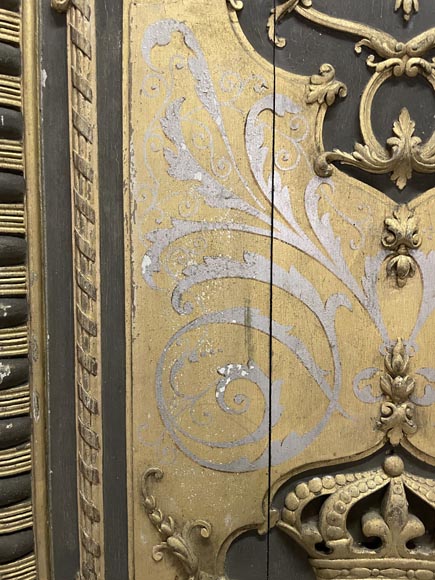 Carved and gilded wood paneling Carved and gilded wood paneling-7