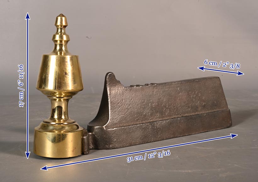 Pair of cast iron and polished bronze andirons Pair of cast iron and polished bronze andirons-4