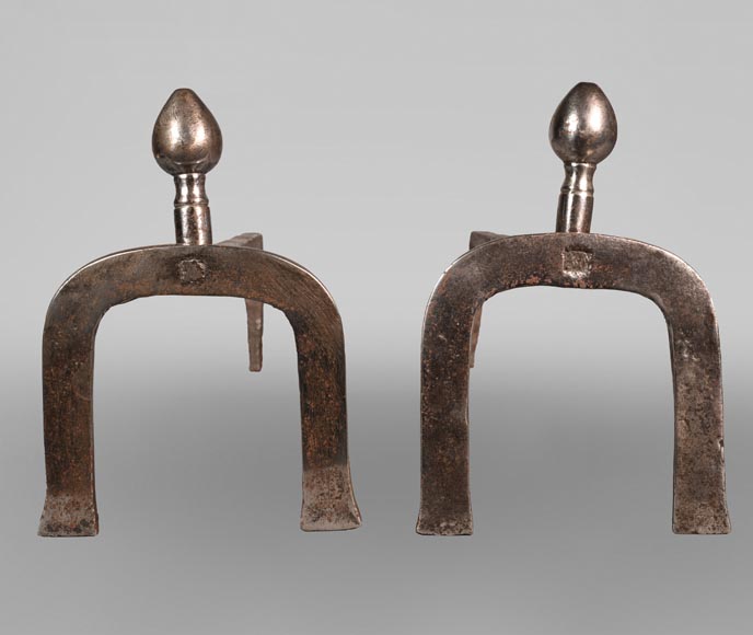 Pair of horseshoe headboards, 19th century Pair of horseshoe headboards, 19th century-0