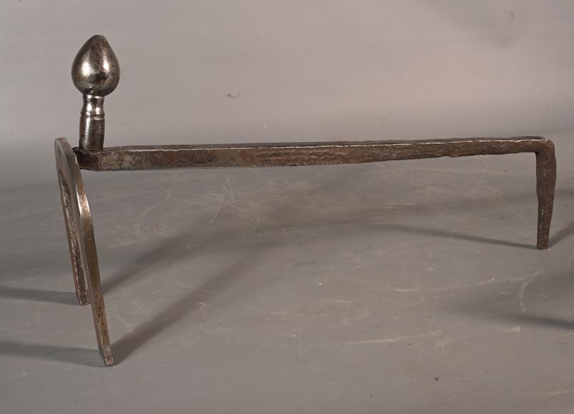 Pair of horseshoe headboards, 19th century Pair of horseshoe headboards, 19th century-1