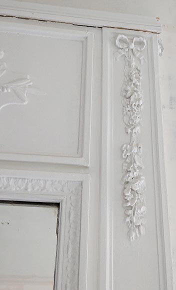 Louis XVI style trumeau adorned with a fruit basket Louis XVI style trumeau adorned with a fruit basket-3