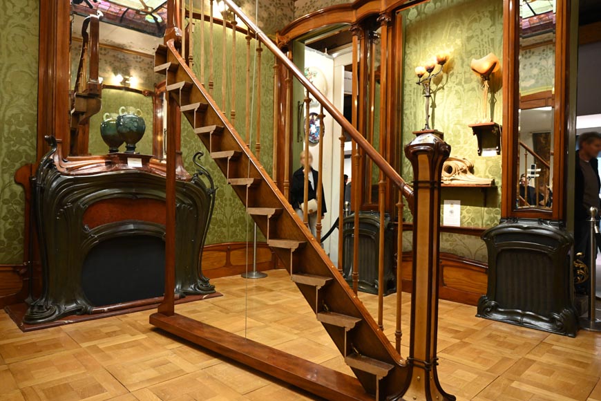 Exceptional panelled rooms by Victor HORTA-1