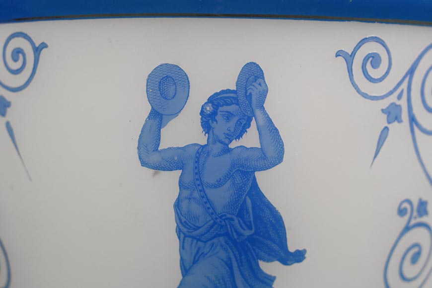 BACCARAT, Crystal Vase with Neo-Greek Decoration, circa 1867 BACCARAT, Crystal Vase with Neo-Greek Decoration, circa 1867-4