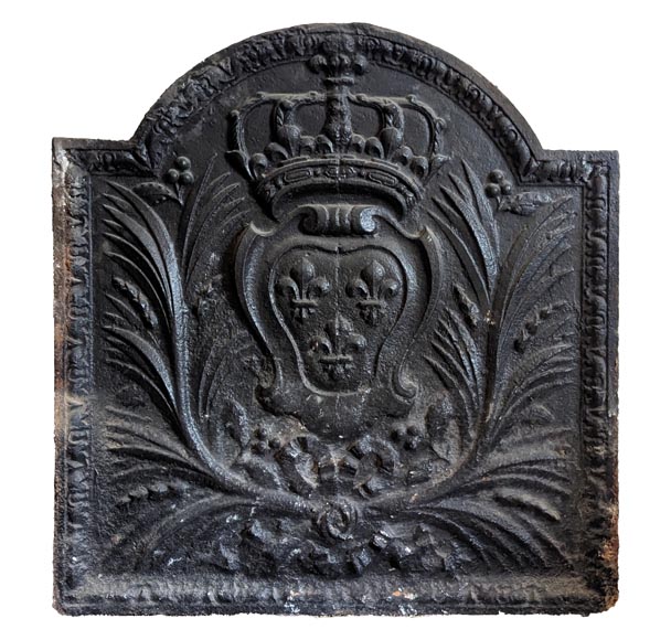 Fireback with the Arms of France from the 18th century Fireback with the Arms of France from the 18th century-0