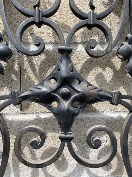 Napoleon III-style wrought iron double gate, 19th century Napoleon III-style wrought iron double gate, 19th century-6