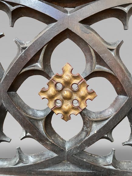 Neo-Gothic Balustrade Element in Gilded and Polychrome Wood, 19th century Neo-Gothic Balustrade Element in Gilded and Polychrome Wood, 19th century-3