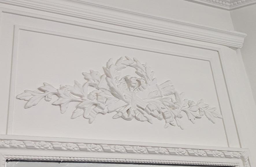 Louis XVI style trumeau decorated with a laurel wreath Louis XVI style trumeau decorated with a laurel wreath-2