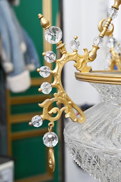 BACCARAT (Attributed to) - Oriental crystal and gilt bronze chandelier inspired by a mosque lamp BACCARAT (Attributed to) - Oriental crystal and gilt bronze chandelier inspired by a mosque lamp-4