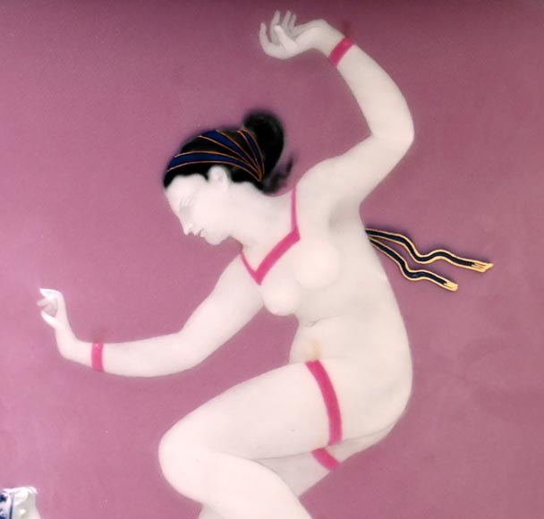 Sèvres Manufacture, Cubiform Vase with Tightrope Dancers, 1867-1869 Sèvres Manufacture, Cubiform Vase with Tightrope Dancers, 1867-1869-6