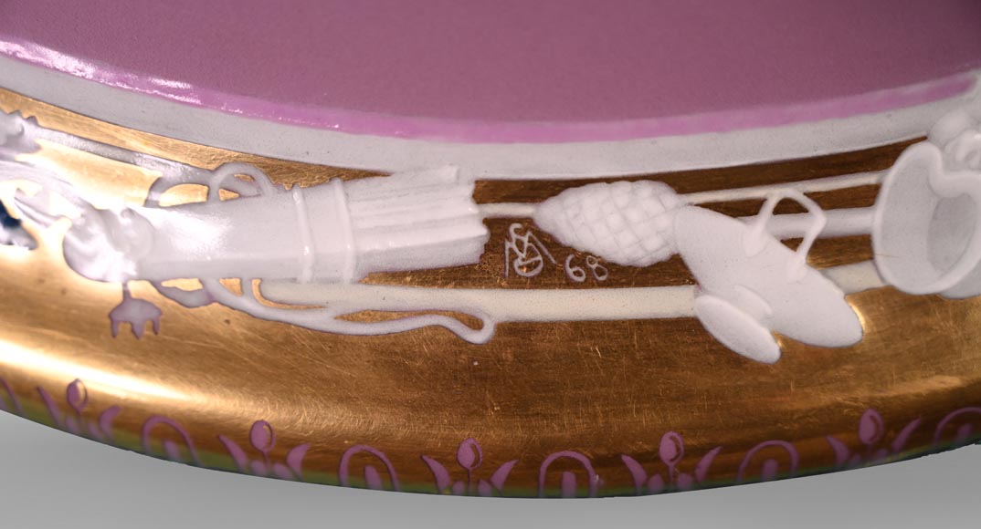 Sèvres Manufacture, Cubiform Vase with Tightrope Dancers, 1867-1869 Sèvres Manufacture, Cubiform Vase with Tightrope Dancers, 1867-1869-11