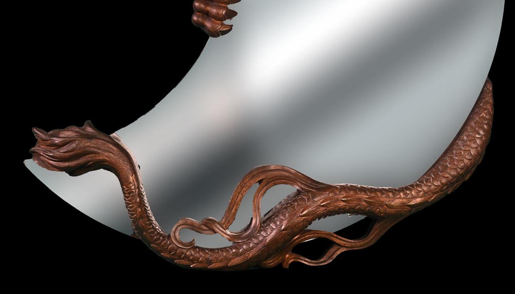 MARNYHAC House (attributed), Japanese-style crescent moon mirror decorated with a bronze dragon with a brown patina MARNYHAC House (attributed), Japanese-style crescent moon mirror decorated with a bronze dragon with a brown patina-5
