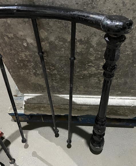 Spiral staircase in painted oak Spiral staircase in painted oak-3