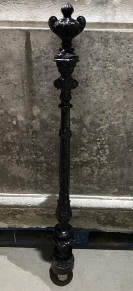 Spiral staircase in painted oak Spiral staircase in painted oak-4