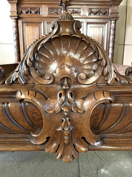 Napoleon III bed in walnut, 19th century Napoleon III bed in walnut, 19th century-9