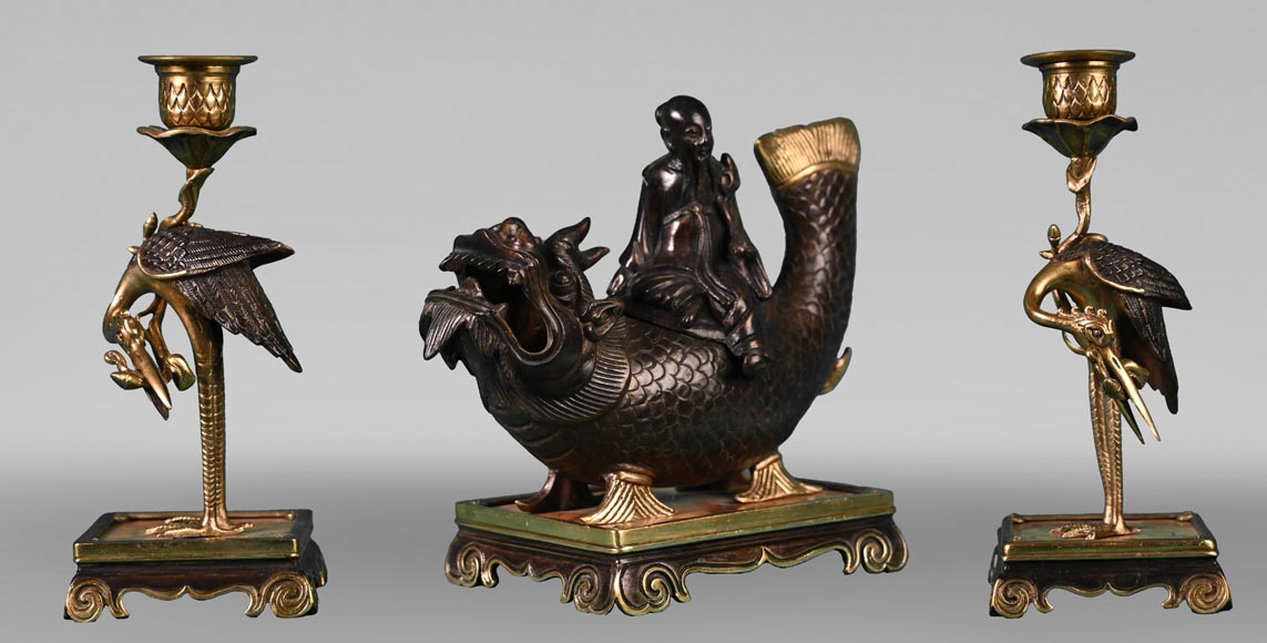 Ferdinand DUVINAGE (attributed to), Japanese-Style Set Consisting of an Inkwell and a Pair of Candlesticks, circa 1867-1874 Ferdinand DUVINAGE (attributed to), Japanese-Style Set Consisting of an Inkwell and a Pair of Candlesticks, circa 1867-1874-0