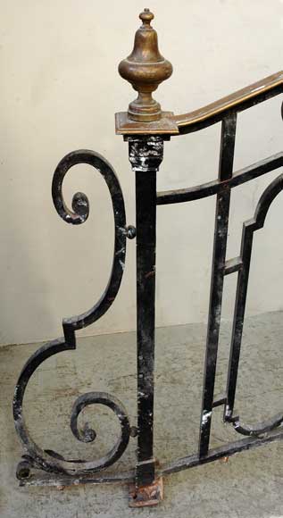 Cast iron banister with brass hand rail Cast iron banister with brass hand rail-10