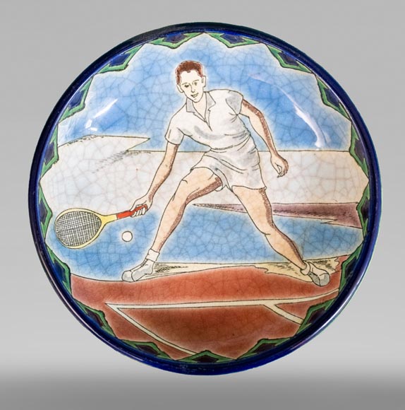 LONGWY Manufacture, Earthenware dish decorated with a tennis player LONGWY Manufacture, Earthenware dish decorated with a tennis player-0