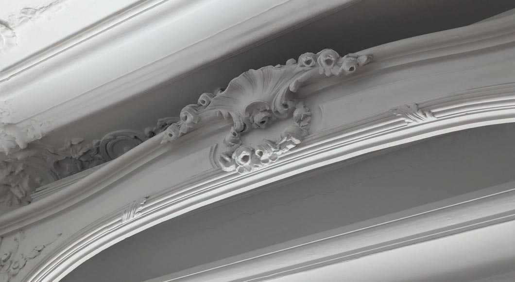 Pair of Napoleon III style curtain boxes Pair of Napoleon III style curtain boxes-5