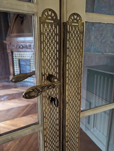 Small-paned double door Small-paned double door-4