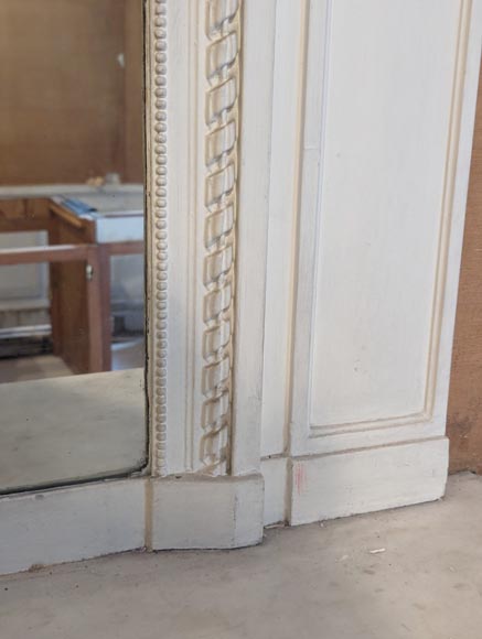 Louis XVI style trumeau decorated with a garland of flowers Louis XVI style trumeau decorated with a garland of flowers-6