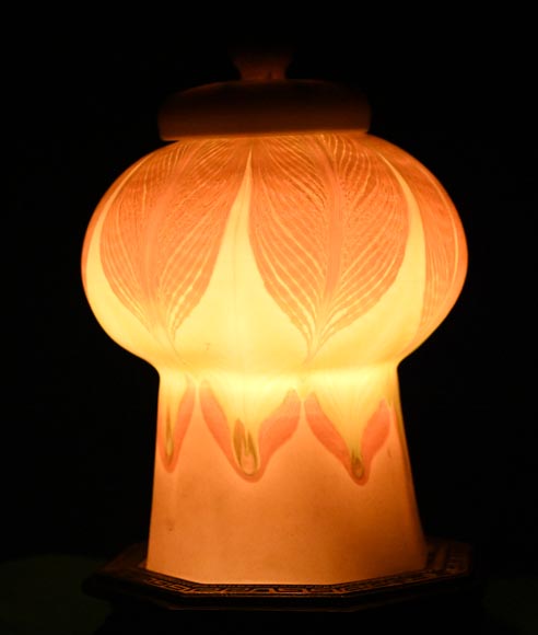 TIFFANY Studios, Mosque Lamp in  TIFFANY Studios, Mosque Lamp in