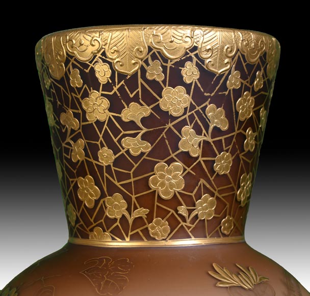 Jules Barbe for Thomas Webb (attributed to), Japanese-style Vase with Dragons, late 19th Century  Jules Barbe for Thomas Webb (attributed to), Japanese-style Vase with Dragons, late 19th Century -4