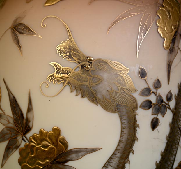 Jules Barbe for Thomas Webb (attributed to), Japanese-style Vase with Dragons, late 19th Century  Jules Barbe for Thomas Webb (attributed to), Japanese-style Vase with Dragons, late 19th Century -5