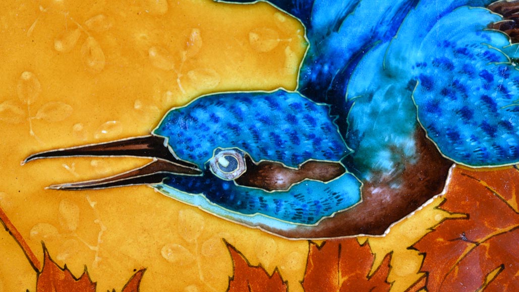 O. Milon, Émile Diffloth, Ornamental Dish with Hummingbird, late 19th century O. Milon, Émile Diffloth, Ornamental Dish with Hummingbird, late 19th century-2