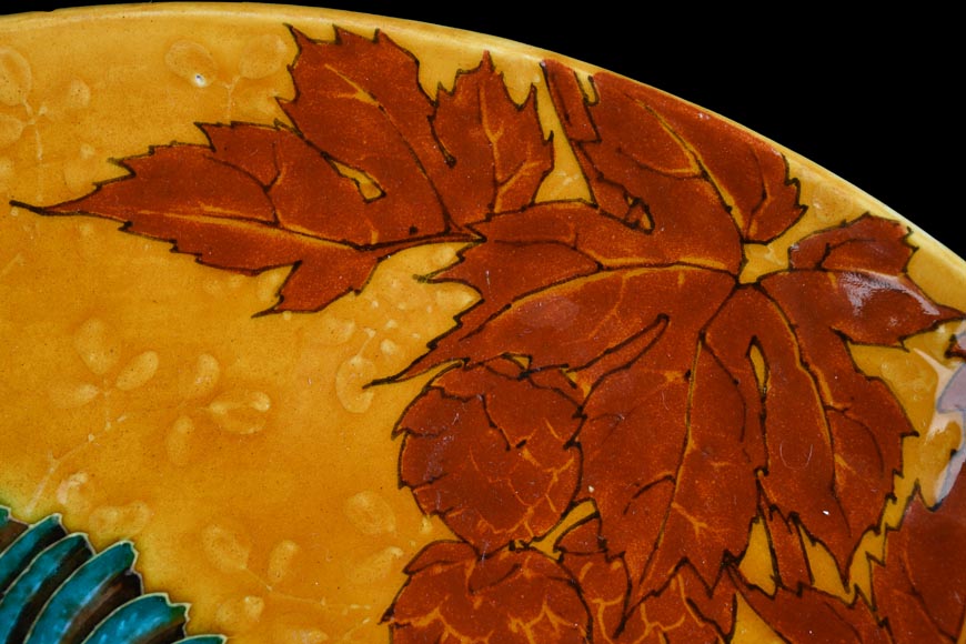 O. Milon, Émile Diffloth, Ornamental Dish with Hummingbird, late 19th century O. Milon, Émile Diffloth, Ornamental Dish with Hummingbird, late 19th century-4