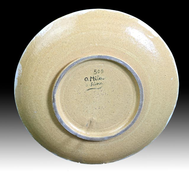 O. Milon, Émile Diffloth, Ornamental Dish with Hummingbird, late 19th century O. Milon, Émile Diffloth, Ornamental Dish with Hummingbird, late 19th century-7