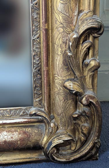 Napoleon III style gilded trumeau with richly decorated palmette motif Napoleon III style gilded trumeau with richly decorated palmette motif-6