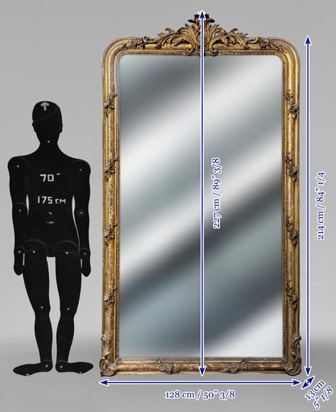 Napoleon III style gilded trumeau with richly decorated palmette motif Napoleon III style gilded trumeau with richly decorated palmette motif-9