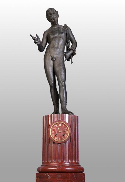 Parisian Clockmaker, Clock with “Narcissus” of Pompeii, late 19th Century Parisian Clockmaker, Clock with “Narcissus” of Pompeii, late 19th Century-1