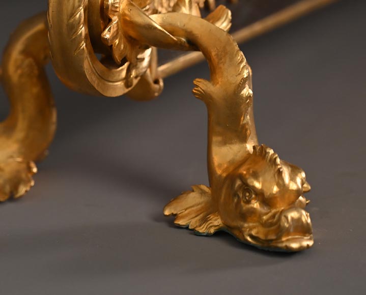 Napoleon III style fireback with woman's mask and garland of flowers in gilded bronze and glass. Napoleon III style fireback with woman's mask and garland of flowers in gilded bronze and glass.-7