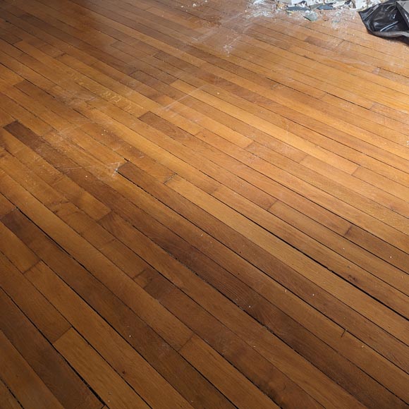 Approx. 28 m² of linear parquet flooring Approx. 28 m² of linear parquet flooring-0