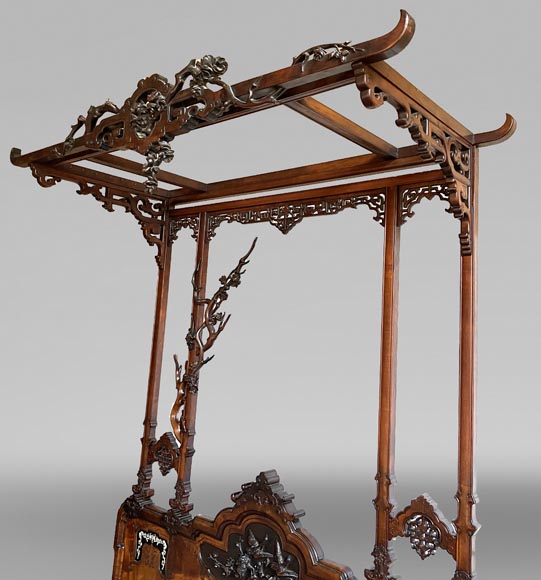 Gabriel VIARDOT, Japonist bed with a canopy and accompanying nightstand, second half of the 19th century Gabriel VIARDOT, Japonist bed with a canopy and accompanying nightstand, second half of the 19th century-4