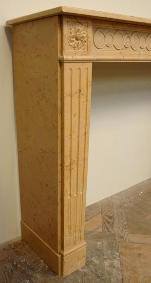 Antique Louis XVI mantel in Yellow marble  Antique Louis XVI mantel in Yellow marble -5