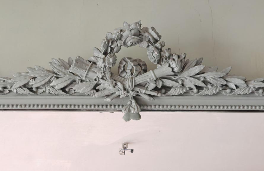 Louis XVI style trumeau richly decorated with a wreath of flowers Louis XVI style trumeau richly decorated with a wreath of flowers-1