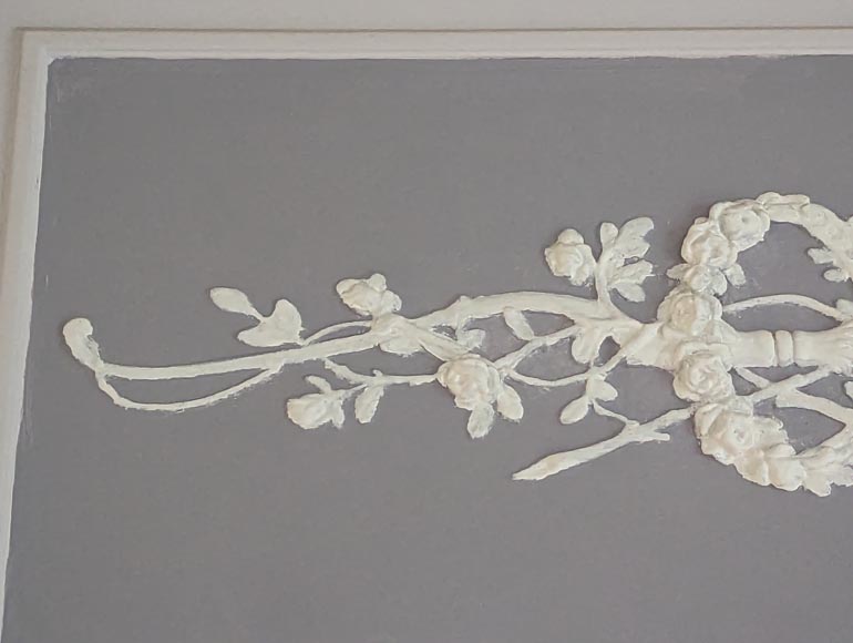 Louis XVI style trumeau adorned with an arch and wreaths of flowers Louis XVI style trumeau adorned with an arch and wreaths of flowers-2