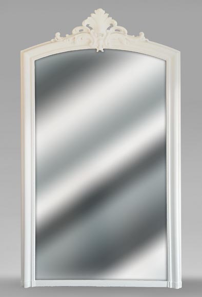 Regence style trumeau surmounted by a palmette Regence style trumeau surmounted by a palmette-0