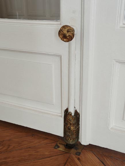 Pair of Napoleon III-style double doors with small glazed panels Pair of Napoleon III-style double doors with small glazed panels-10