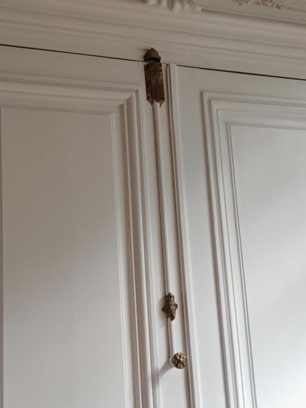 Pair of molded double doors Pair of molded double doors-7