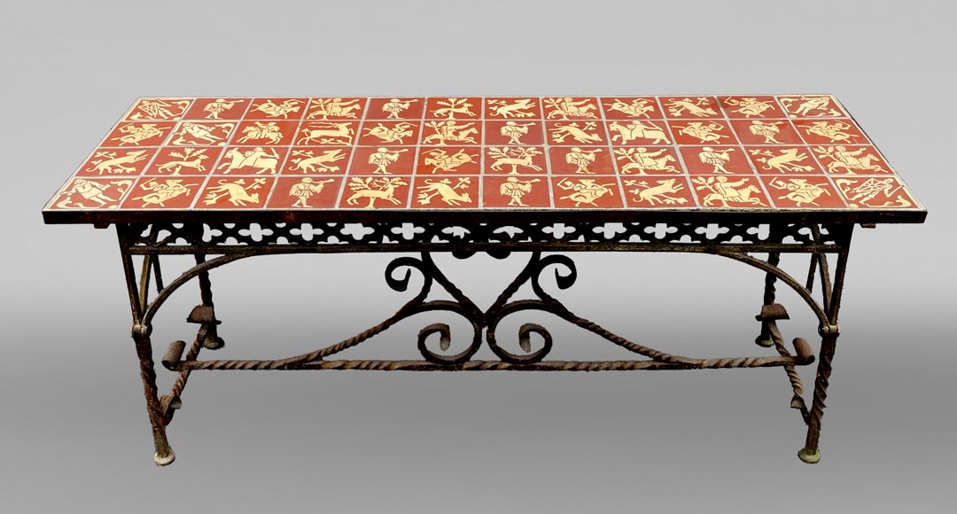 Cast iron table in Neo-Gothic style, 19th century Cast iron table in Neo-Gothic style, 19th century-0