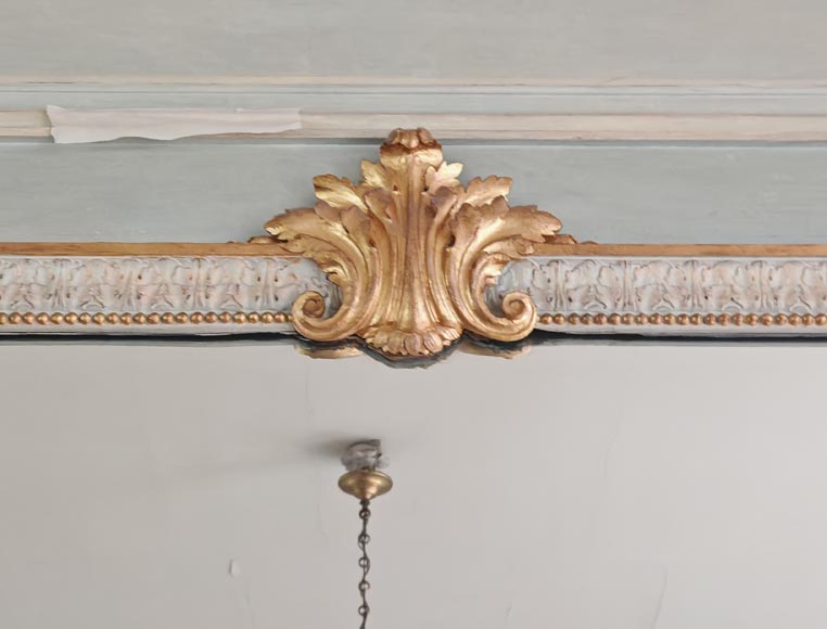 Napoleon III style trumeau in wood adorned with a garland of flowers Napoleon III style trumeau in wood adorned with a garland of flowers-2