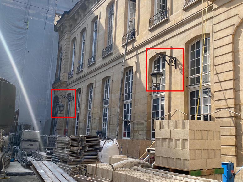 Superb set of four Regency style lanterns Superb set of four Regency style lanterns-2