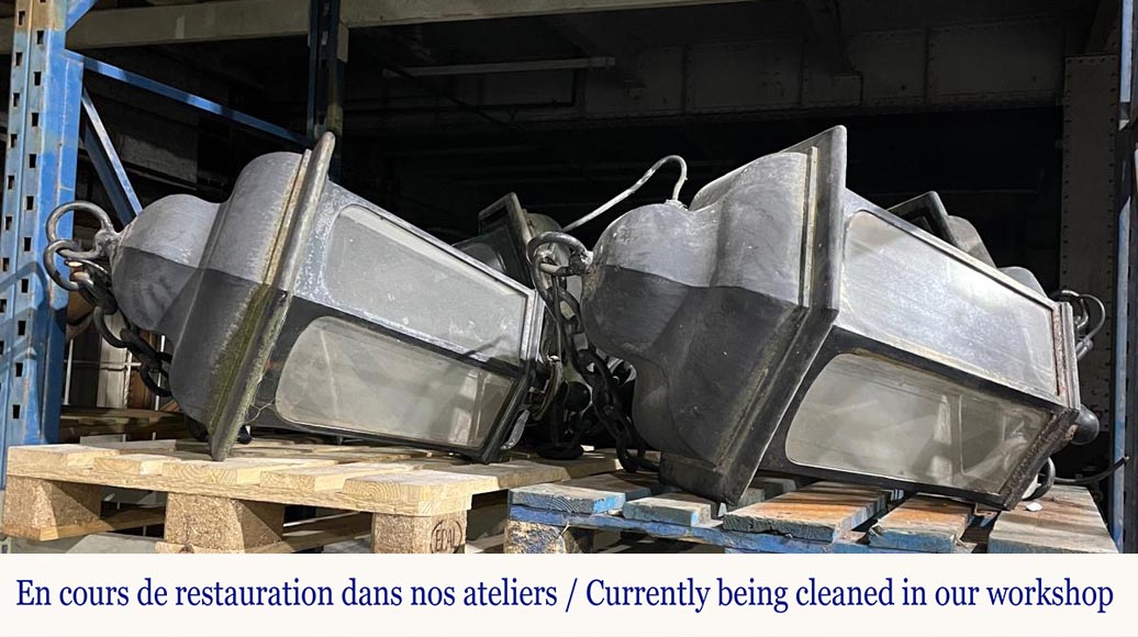 Superb set of four Regency style lanterns Superb set of four Regency style lanterns-4