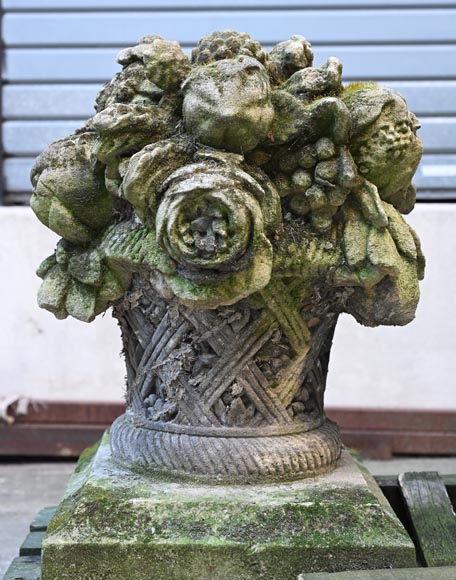 Pair of stone flower baskets Pair of stone flower baskets-3