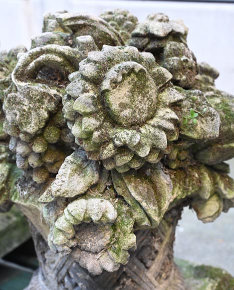 Pair of stone flower baskets Pair of stone flower baskets-7