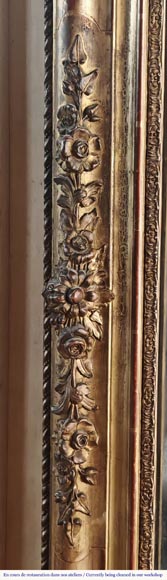 Gold Louis Philippe style trumeau with floral and plant decoration Gold Louis Philippe style trumeau with floral and plant decoration-3